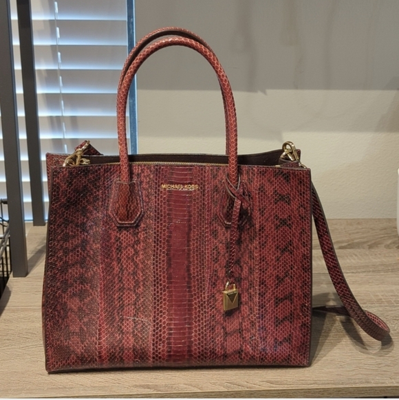 MICHAEL Kors Rare Mercer Large Snakeskin Tote - Picture 4 of 16